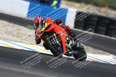 media/Jul-19-2025-TrackDaz (Sat) [[ff1509a44a]]/A Group/12pm (Turn 1)/